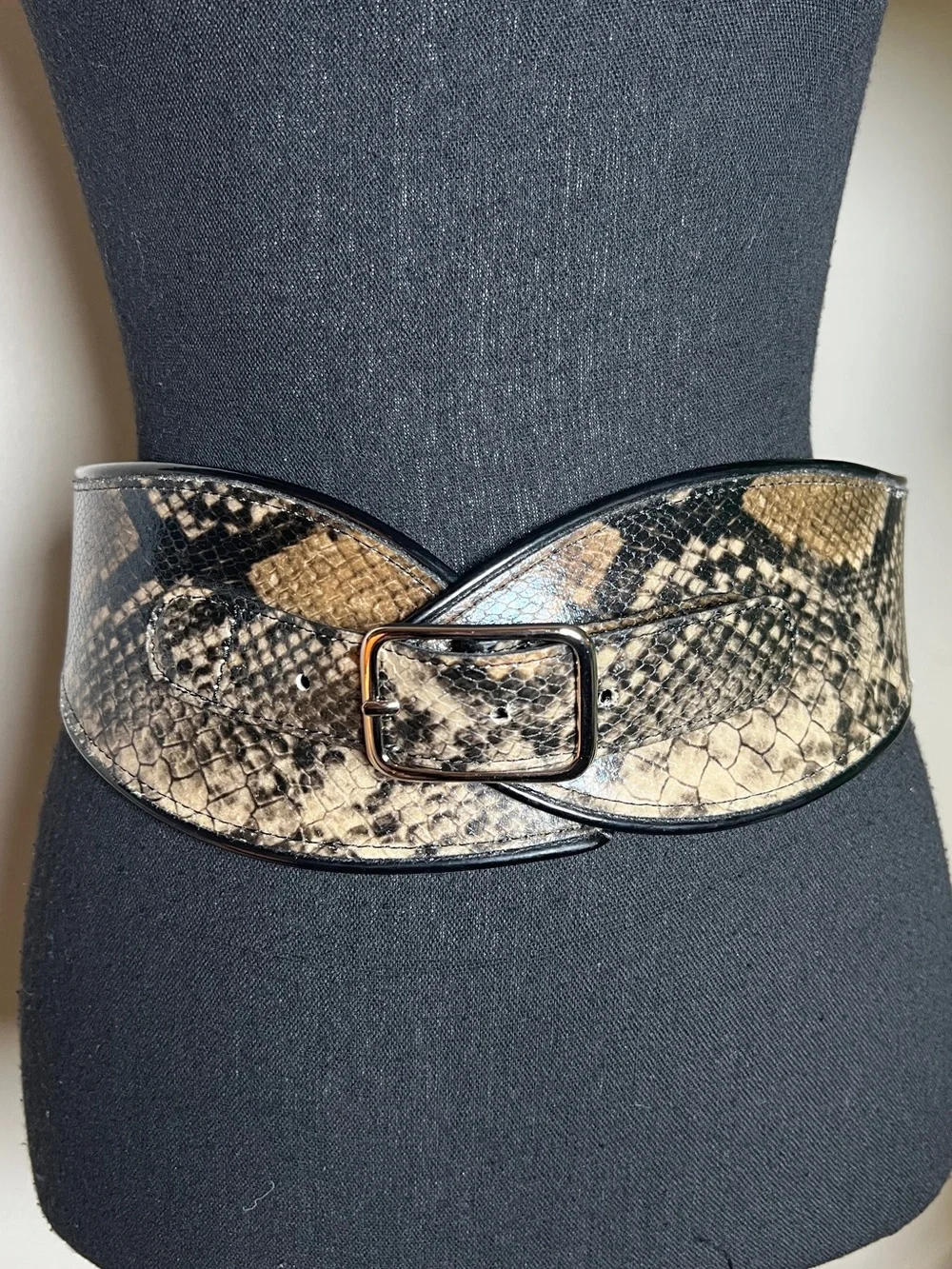 Express women’s vintage